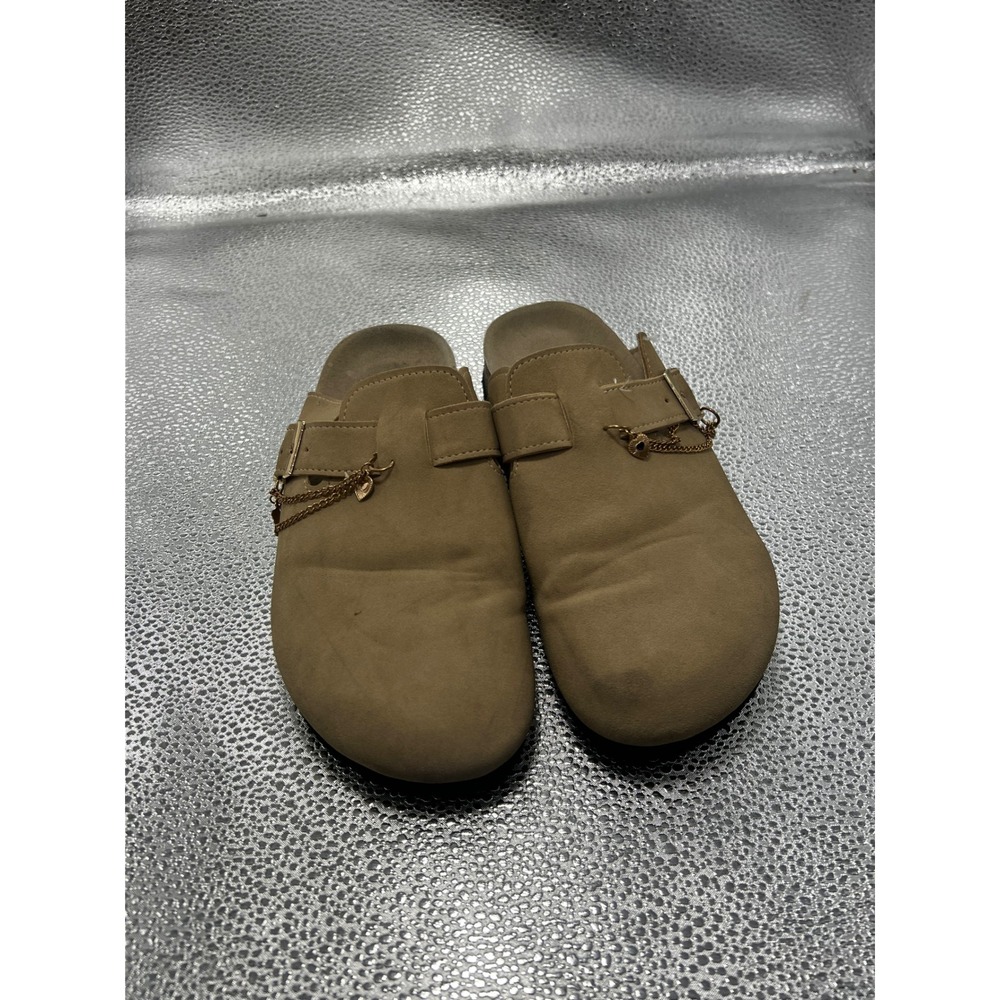 Tan‎ Faux Suede Buckle Clogs with Gold Chain Detail Mules KYLIE-248L Womens 7